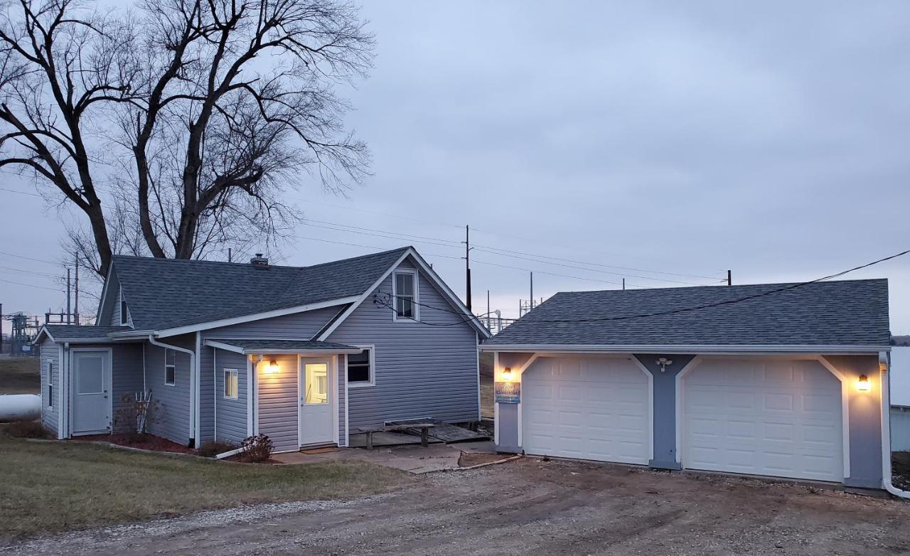 The Lost Gem.... A Little Bit Country Oskaloosa Exterior photo